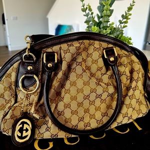 Gucci Hobo Bag